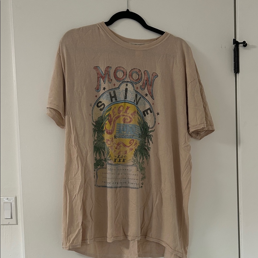 Urban Oufitters Oversize Graphic T-Shirt